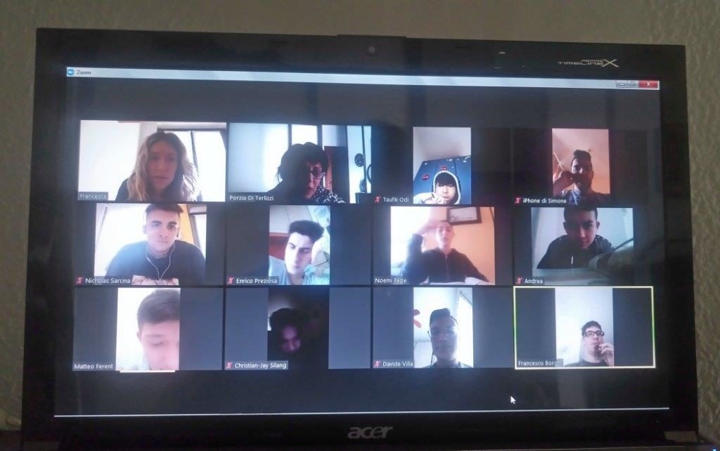 LEZIONE ON LINE DELLA 4 I SALA
