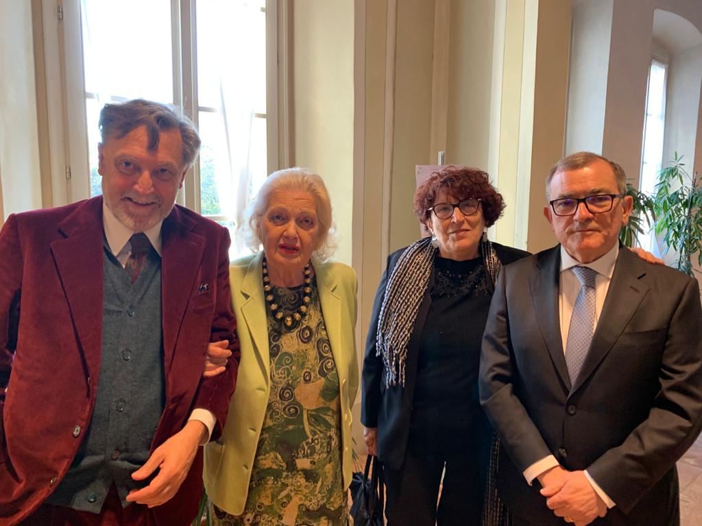 L’Ambrogino d’oro alla Preside Iris Tarter